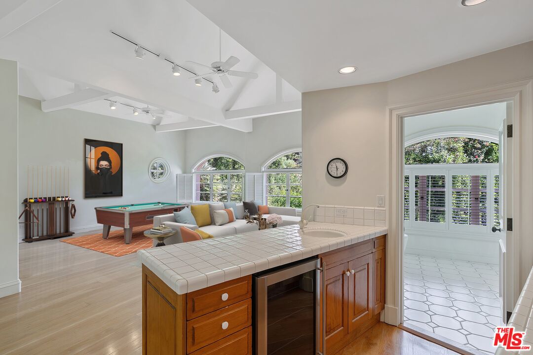 16026 Valley Meadow Pl