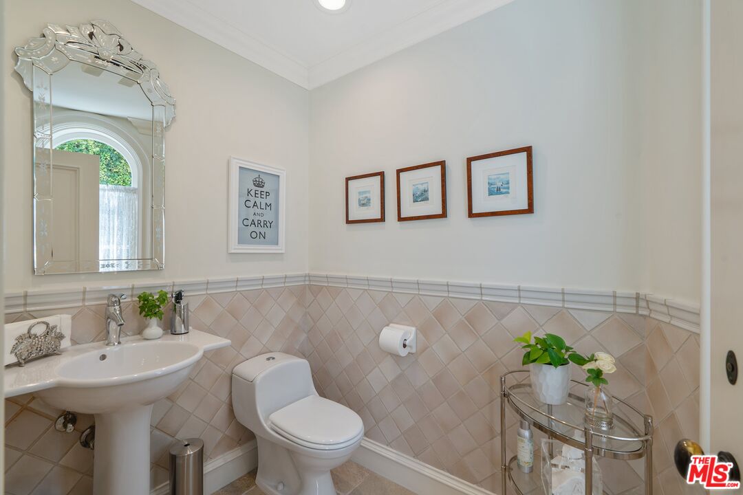 16026 Valley Meadow Pl