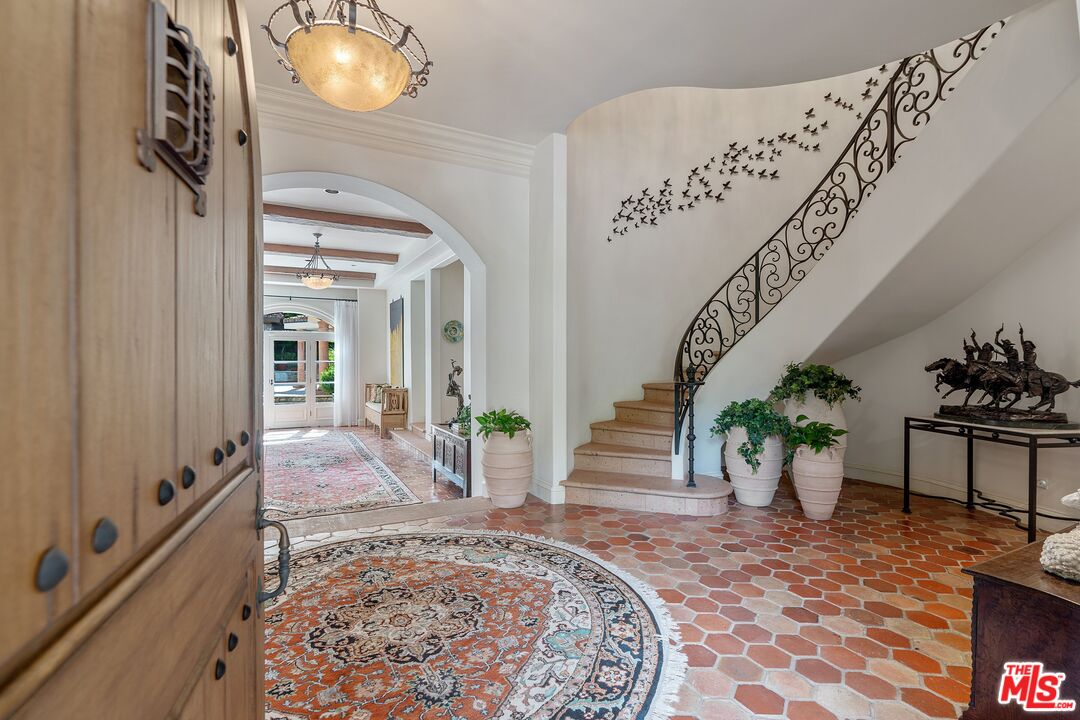 16026 Valley Meadow Pl