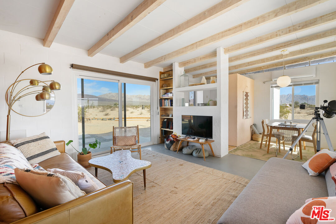 84721 Eddie Albert Rd