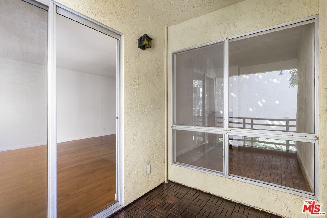 6275 Canterbury Dr Unit: 202