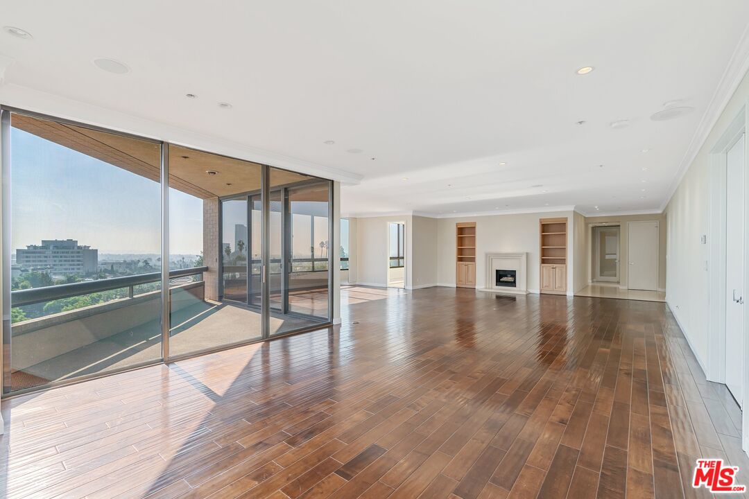 10430 Wilshire Blvd Unit: 504