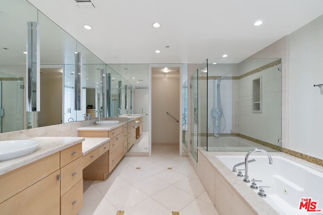 10430 Wilshire Blvd Unit: 504