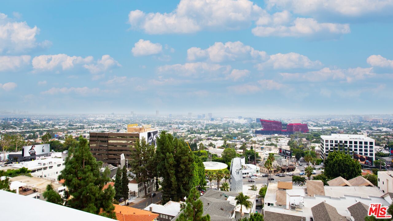 8787 SW Shoreham Dr Unit: 805