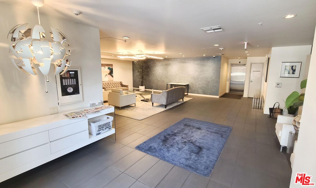 436 S Virgil Ave Unit: 309