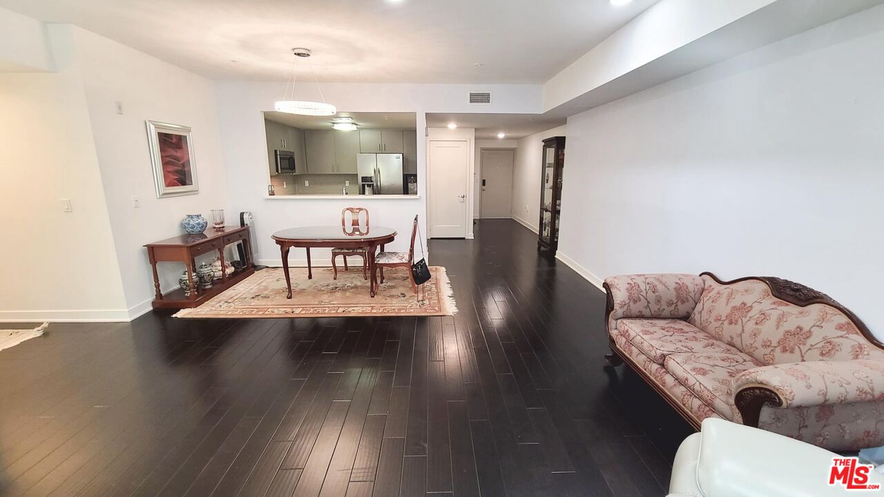 436 S Virgil Ave Unit: 309