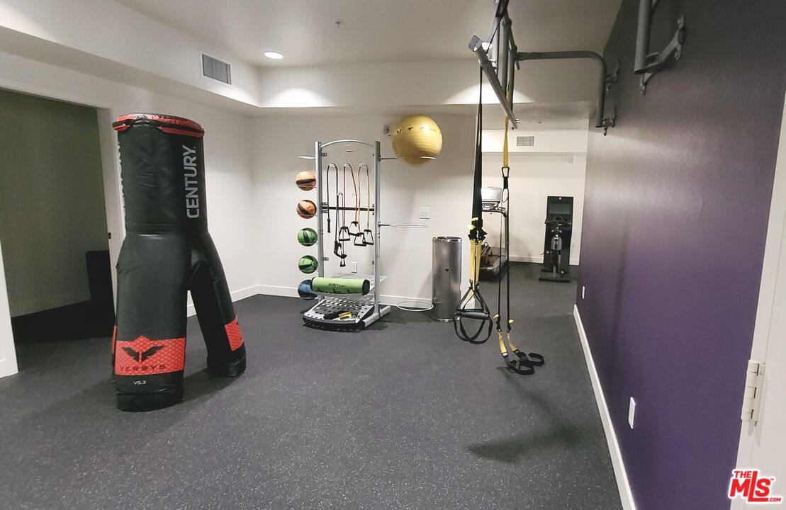 436 S Virgil Ave Unit: 309