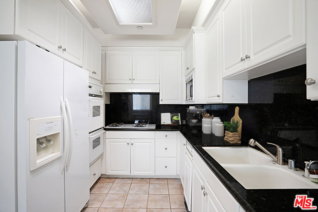 415 S Willaman Dr Unit: 201