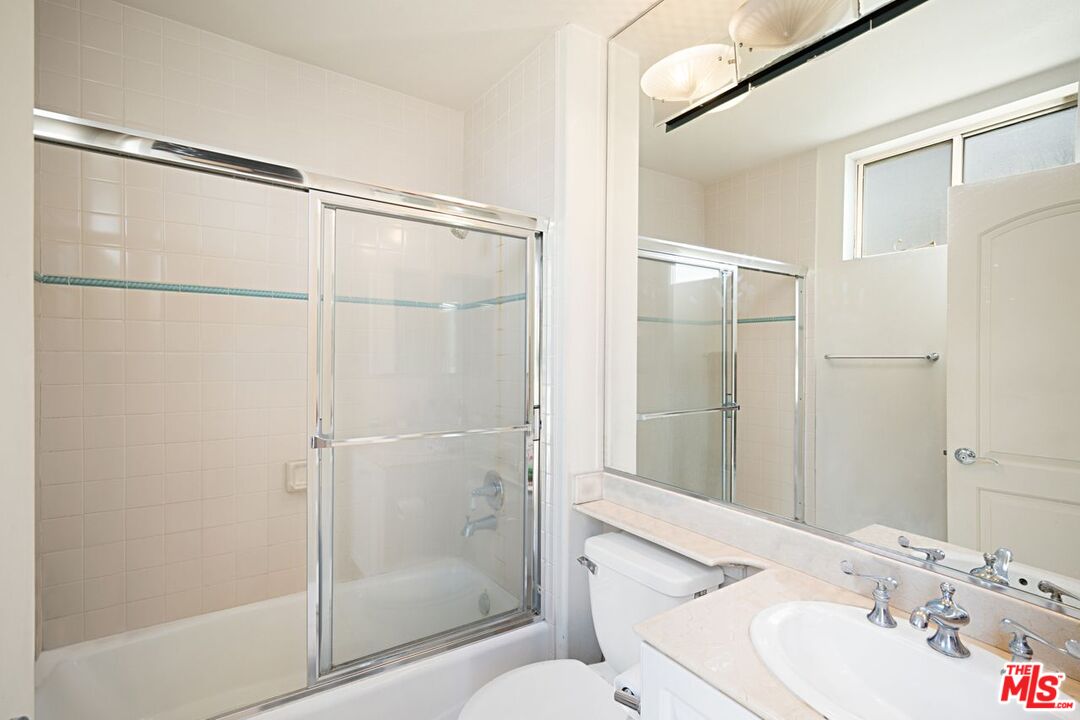 415 S Willaman Dr Unit: 201