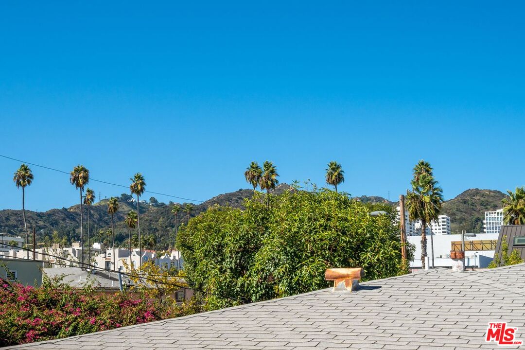 1425 N Detroit St Unit: 301