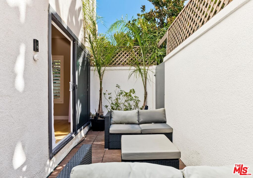 221 S Gale Dr Unit: 107