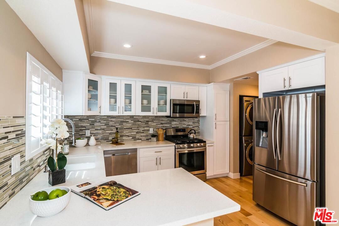 221 S Gale Dr Unit: 107