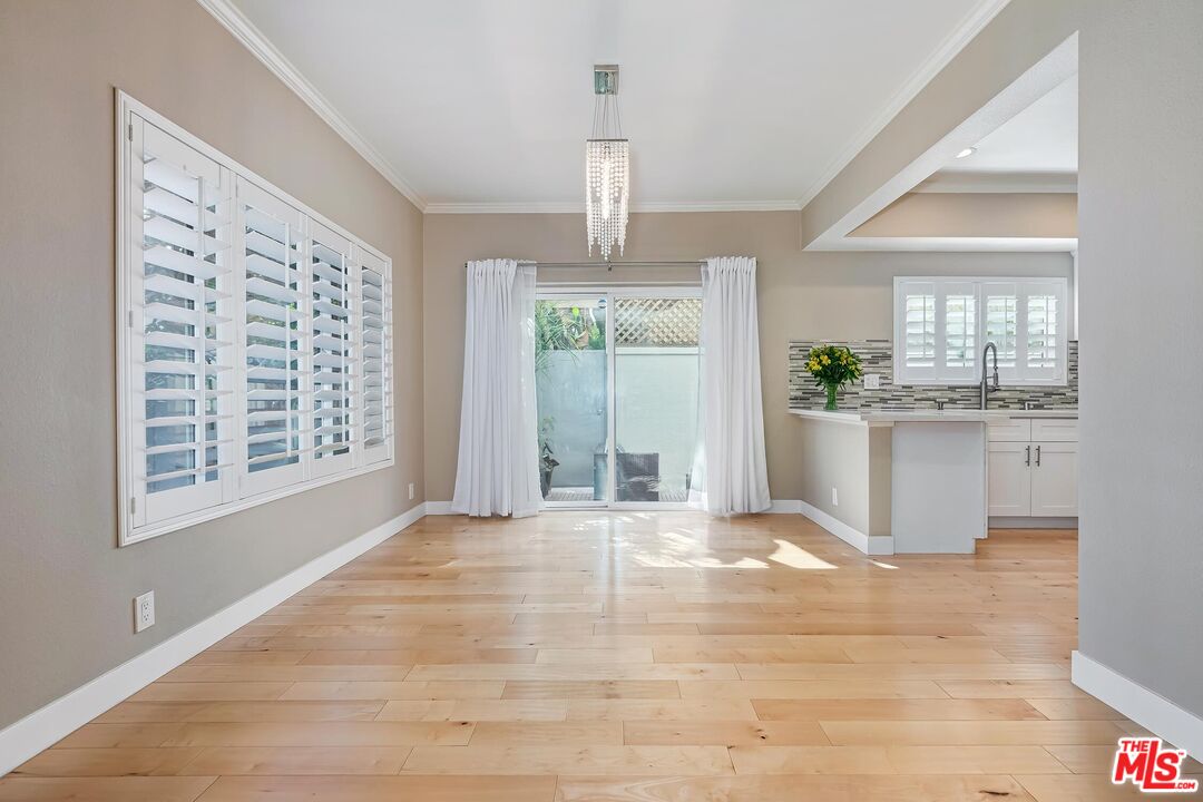 221 S Gale Dr Unit: 107