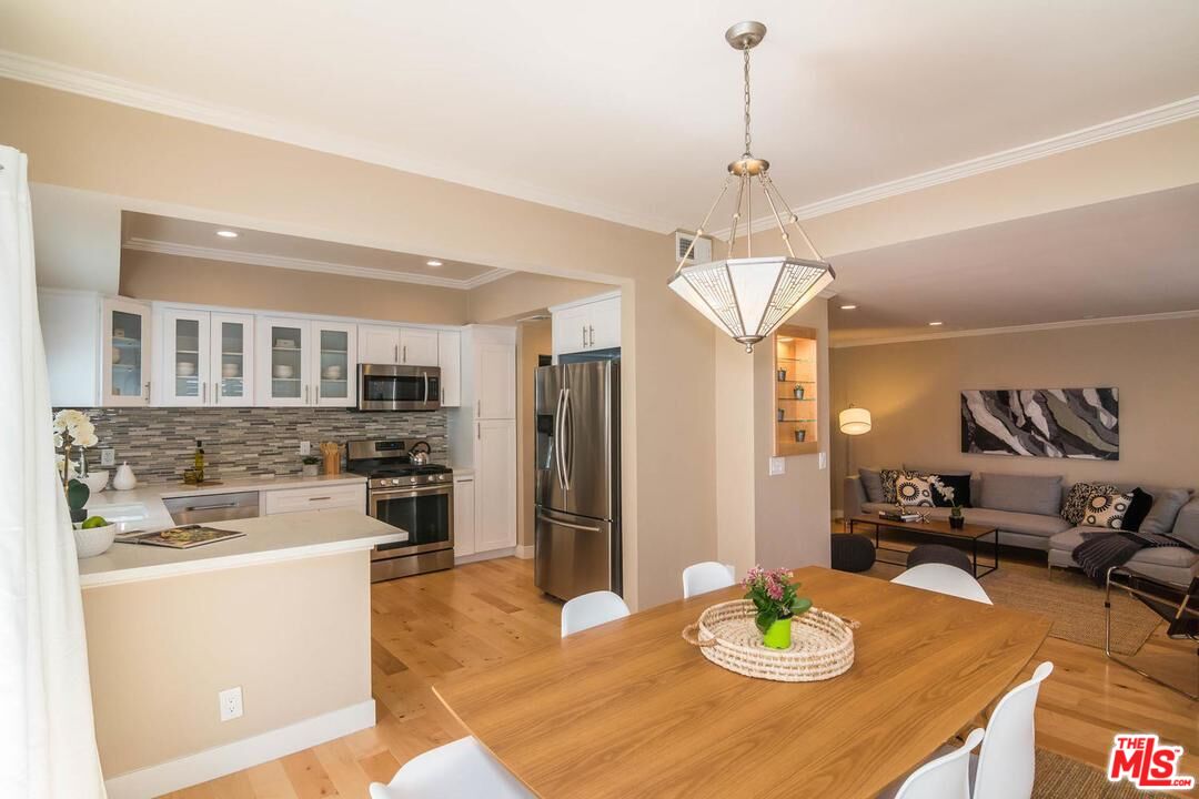 221 S Gale Dr Unit: 107