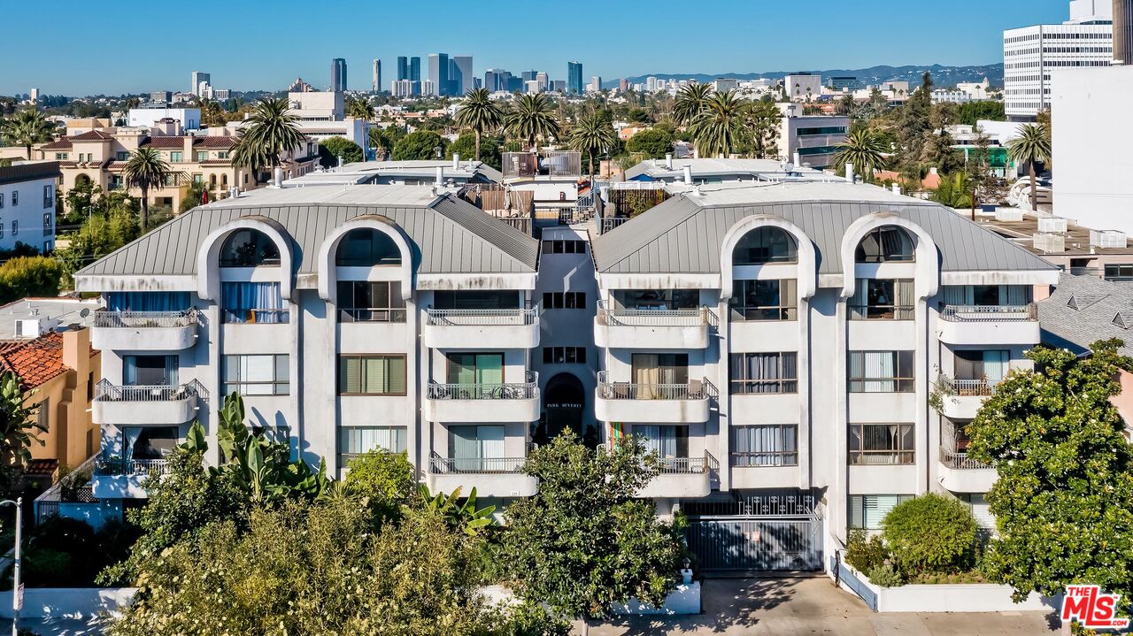 221 S Gale Dr Unit: 107