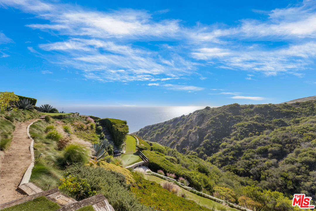 22407 Carbon Mesa Rd