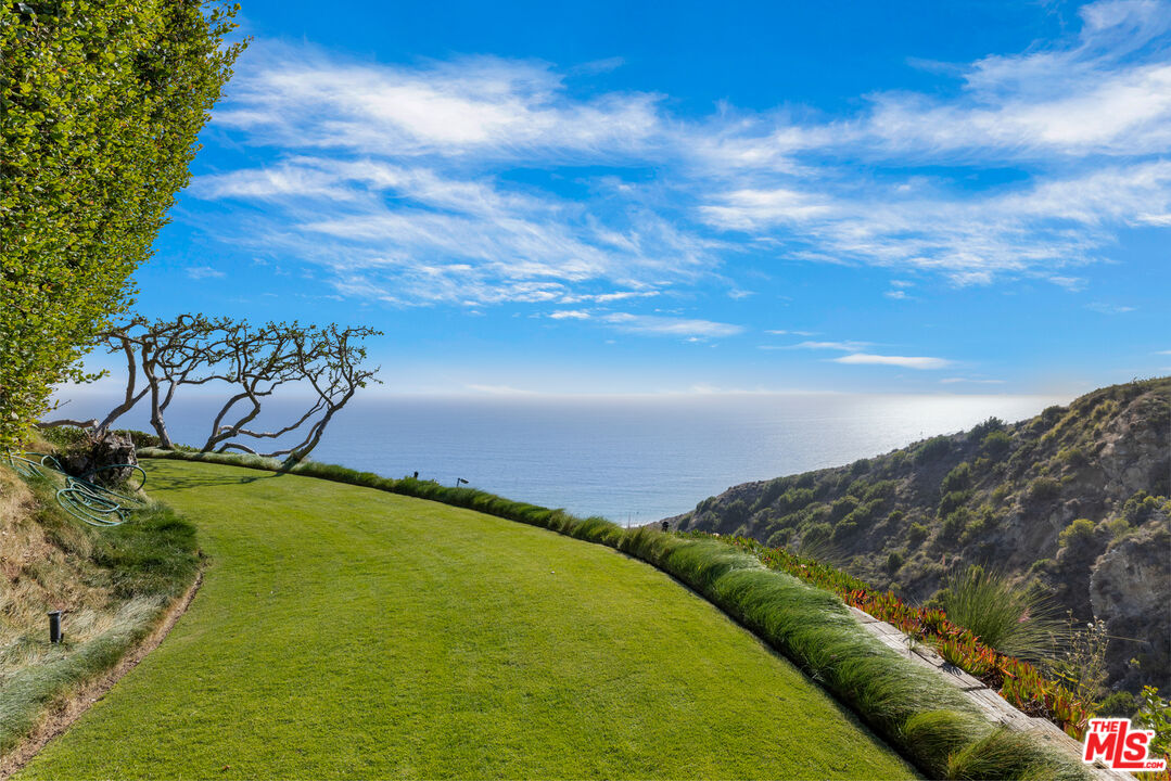 22407 Carbon Mesa Rd