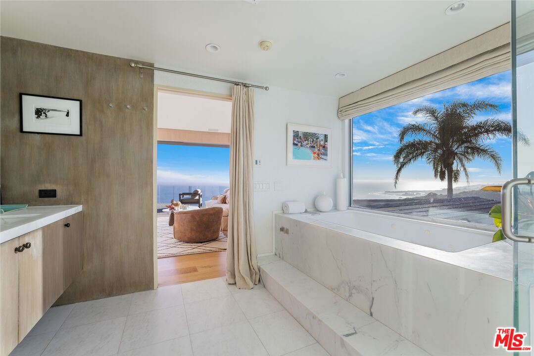 22407 Carbon Mesa Rd