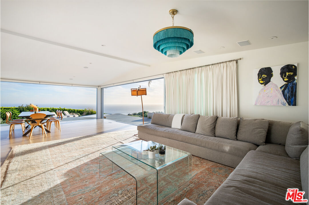 22407 Carbon Mesa Rd