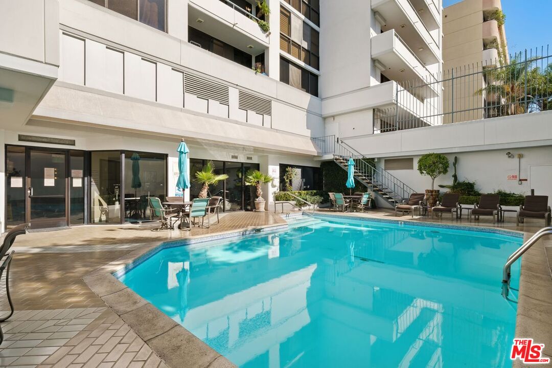 10660 Wilshire Blvd Unit: 1208