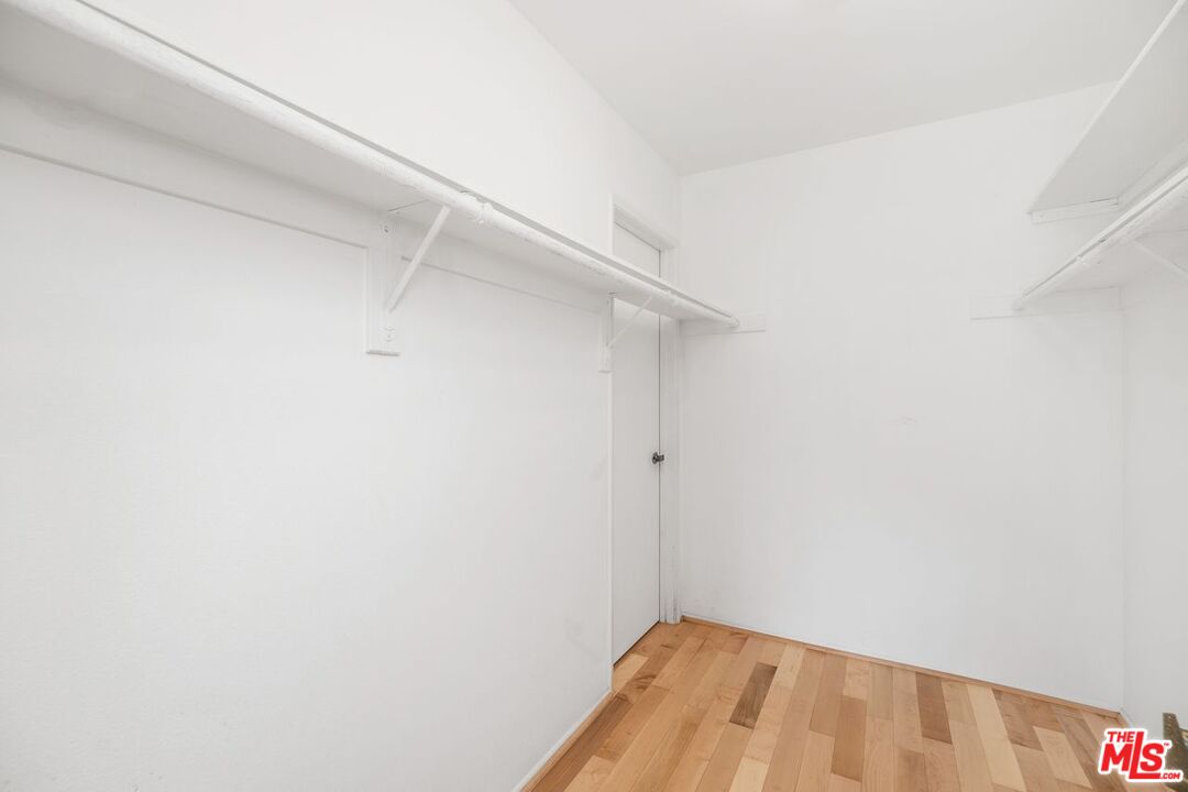 501 Palisades Dr Unit: 319