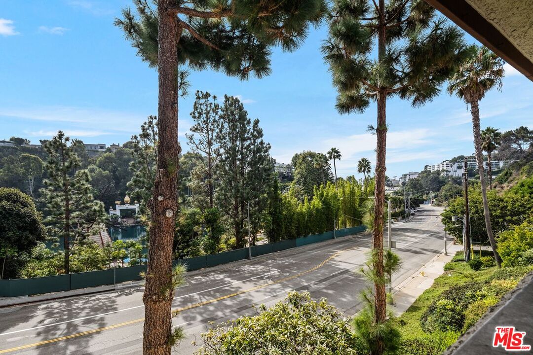 501 Palisades Dr Unit: 319