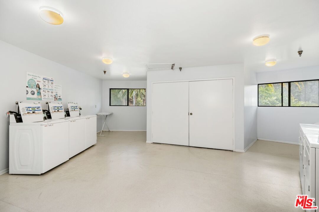 501 Palisades Dr Unit: 319