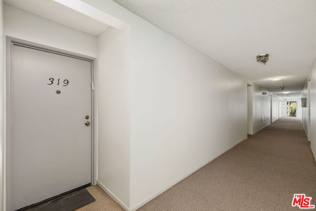 501 Palisades Dr Unit: 319