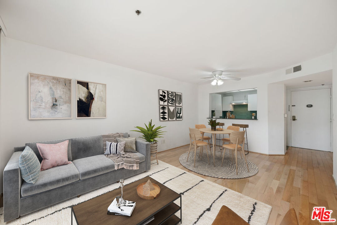 501 Palisades Dr Unit: 319