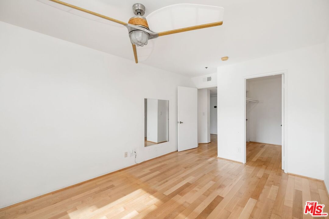 501 Palisades Dr Unit: 319