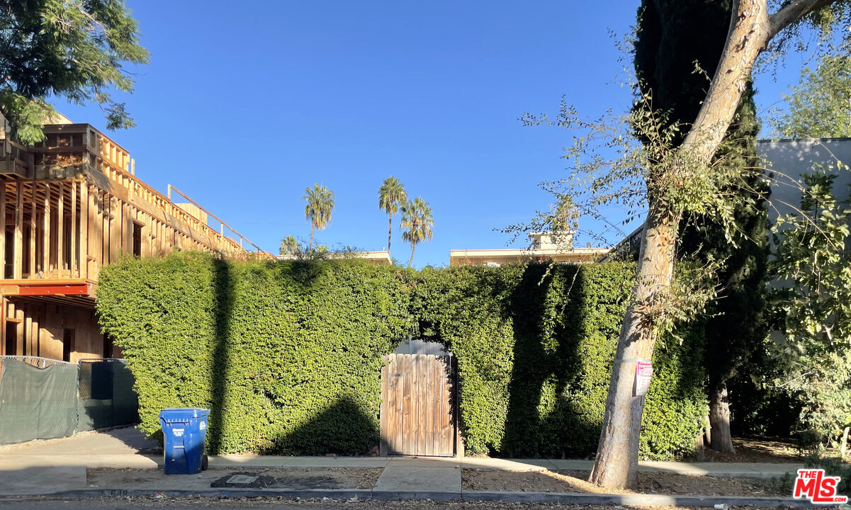 648 Huntley Dr Unit: 3/4