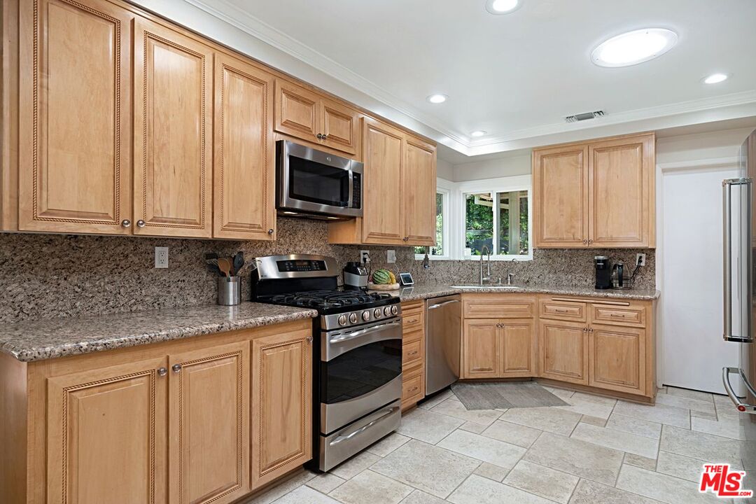 3632 Valley Meadow Rd