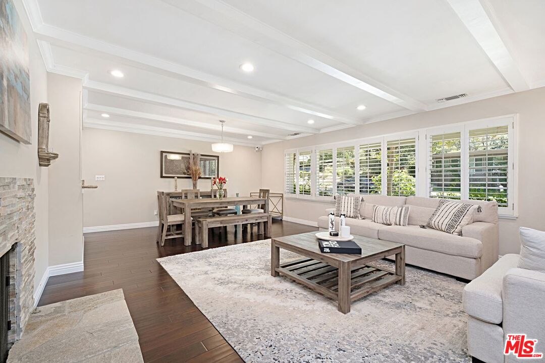 3632 Valley Meadow Rd