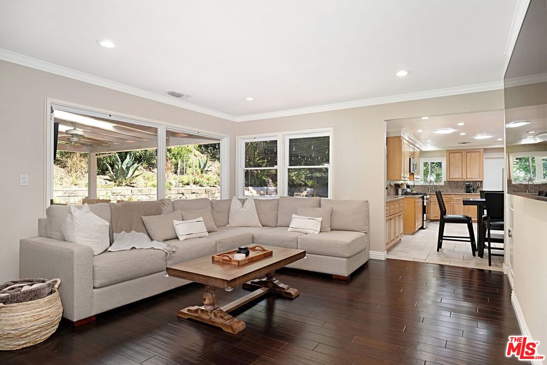 3632 Valley Meadow Rd