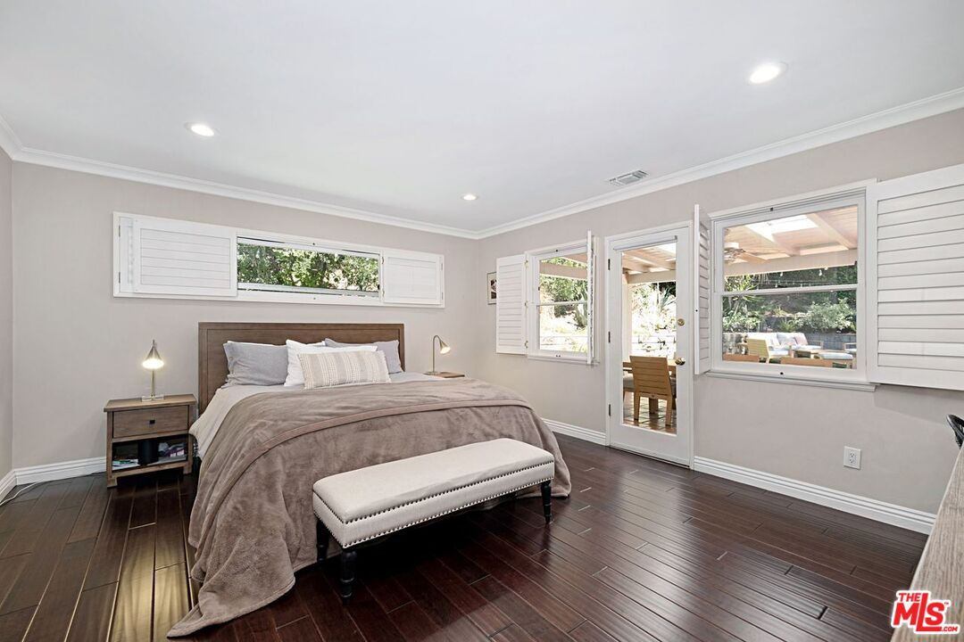 3632 Valley Meadow Rd