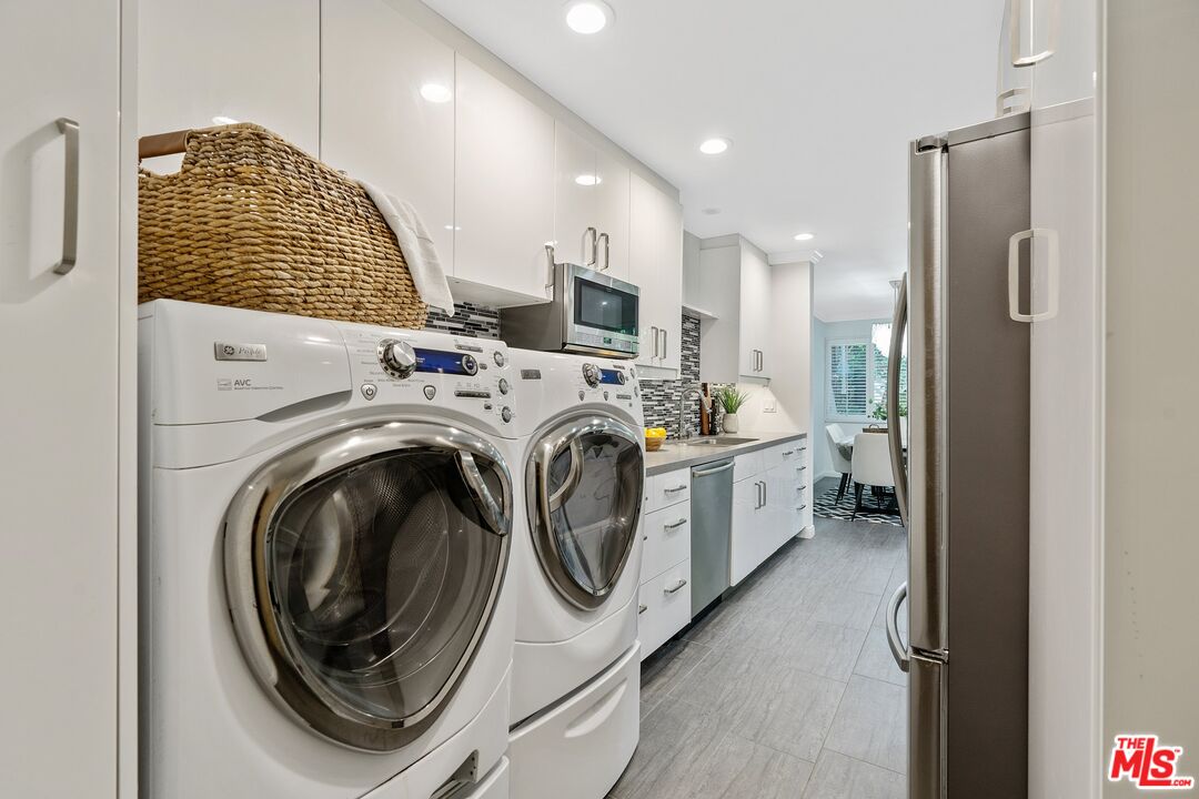 1015 N Kings Rd Unit: 110