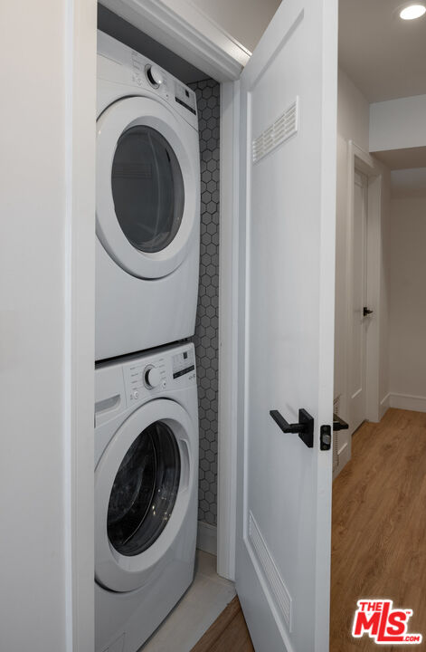 1435 S Crescent Heights Blvd