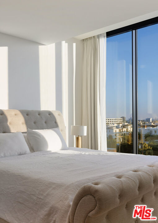 8899 Beverly Blvd Unit: 6G