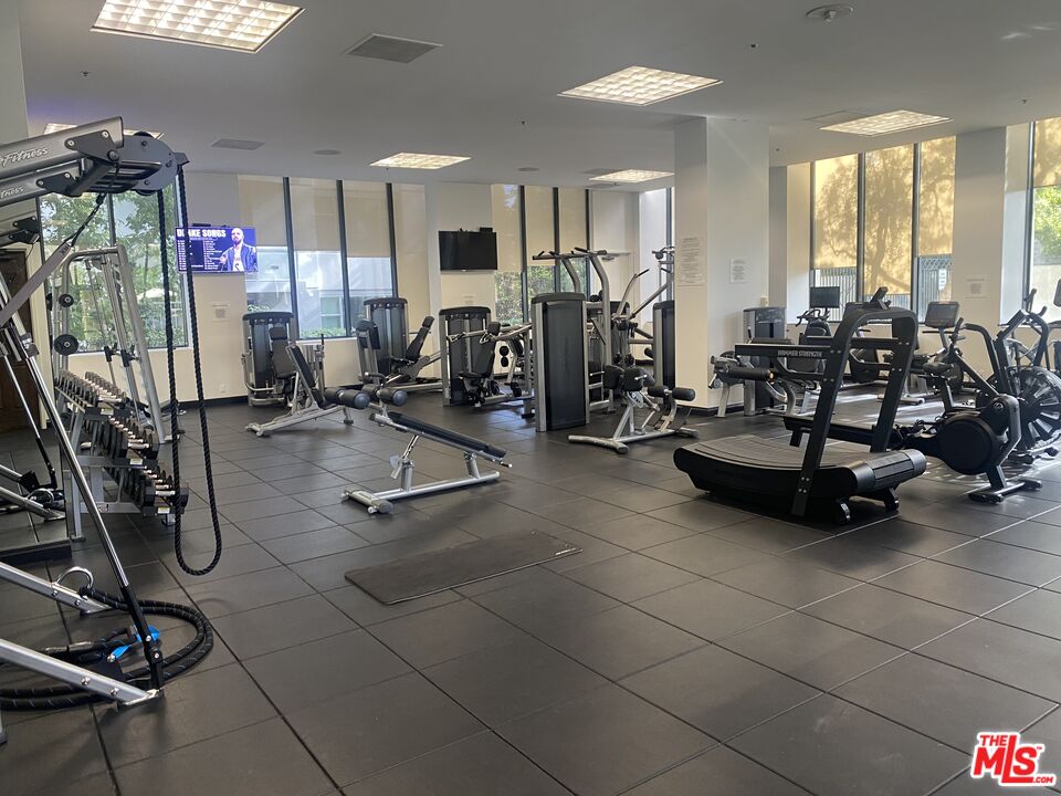 10724 Wilshire Blvd Unit: 1409