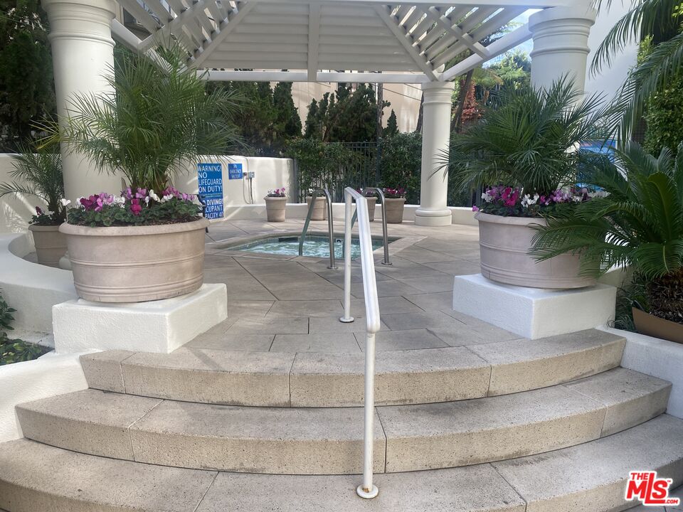 10724 Wilshire Blvd Unit: 1409