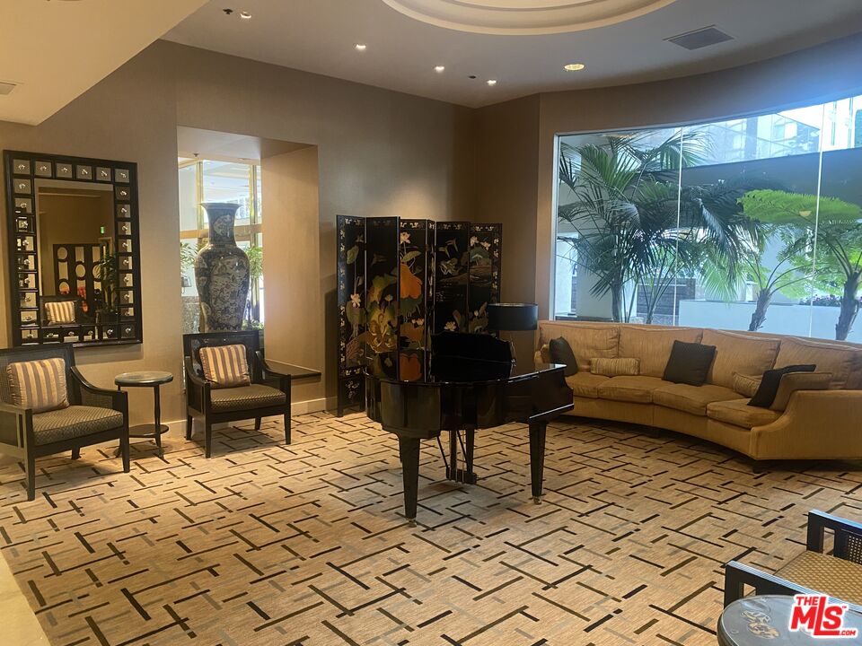 10724 Wilshire Blvd Unit: 1409