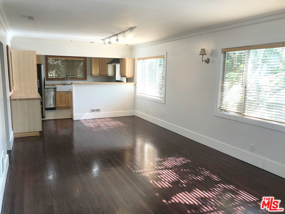 1223 SUNSET PLAZA DR., UNIT A