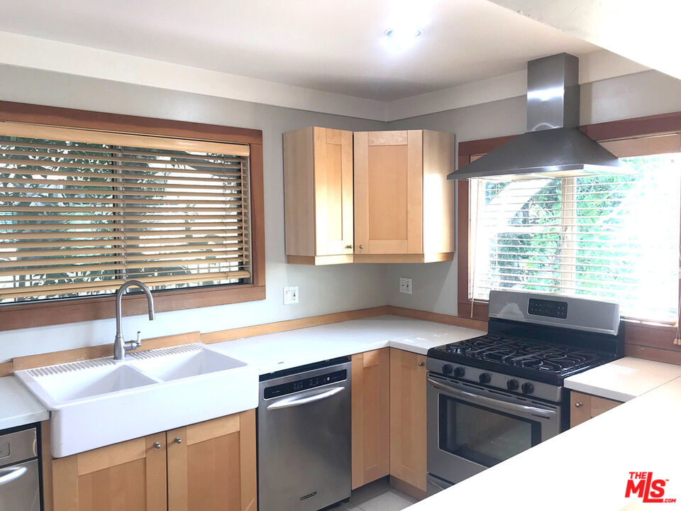 1223 SUNSET PLAZA DR., UNIT A