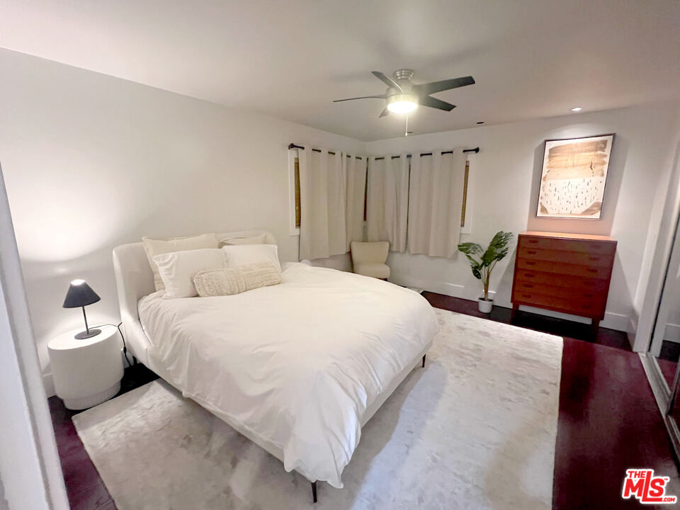 1223 SUNSET PLAZA DR., UNIT A