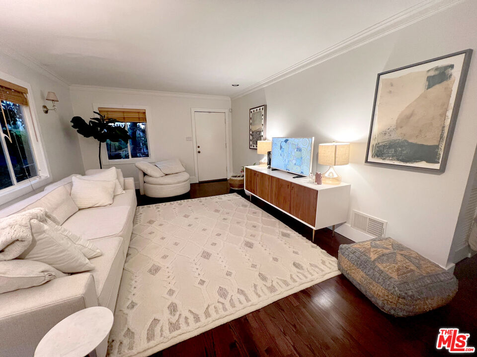 1223 SUNSET PLAZA DR., UNIT A