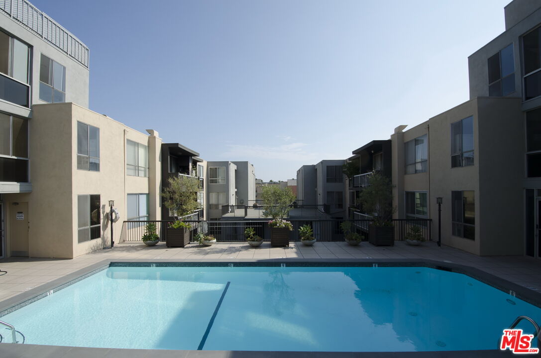 1745 CAMINO PALMERO ST Unit: 104