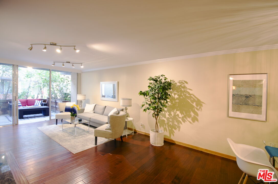 1745 CAMINO PALMERO ST Unit: 104