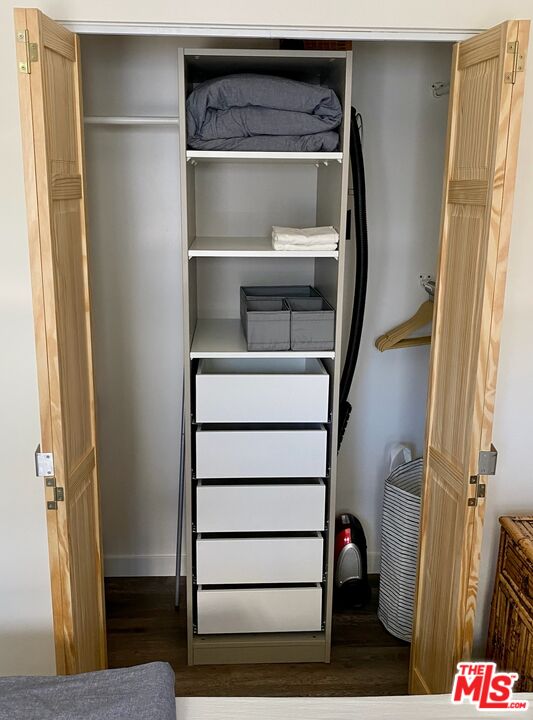 4281 Jackson Ave Unit: Unit A