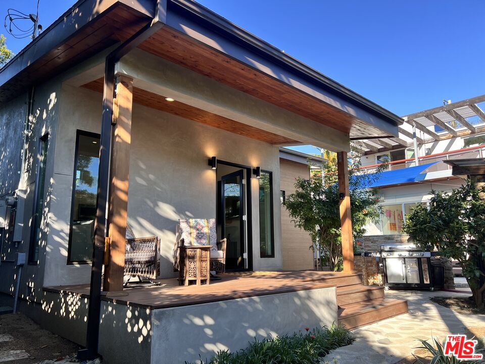 4281 Jackson Ave Unit: Unit A