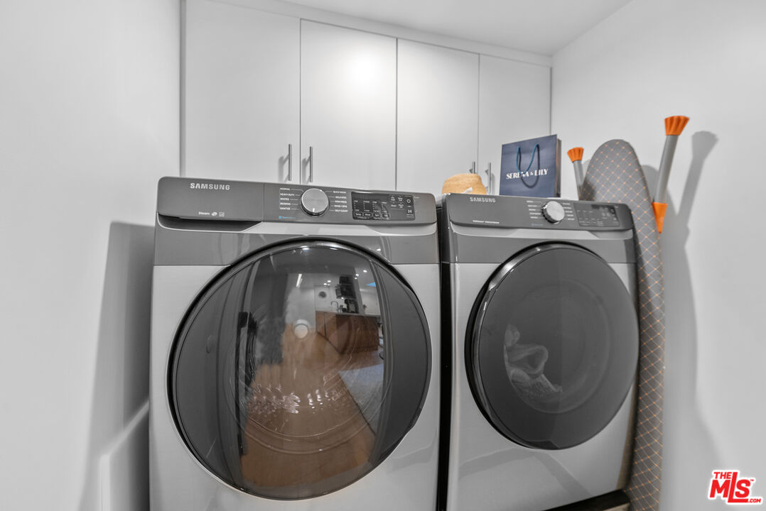 851 N Kings Rd Unit: 306